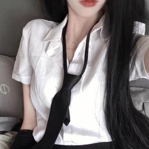湛蓝青春海